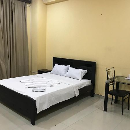 Rostus Hotell Tbilisi Exteriör bild