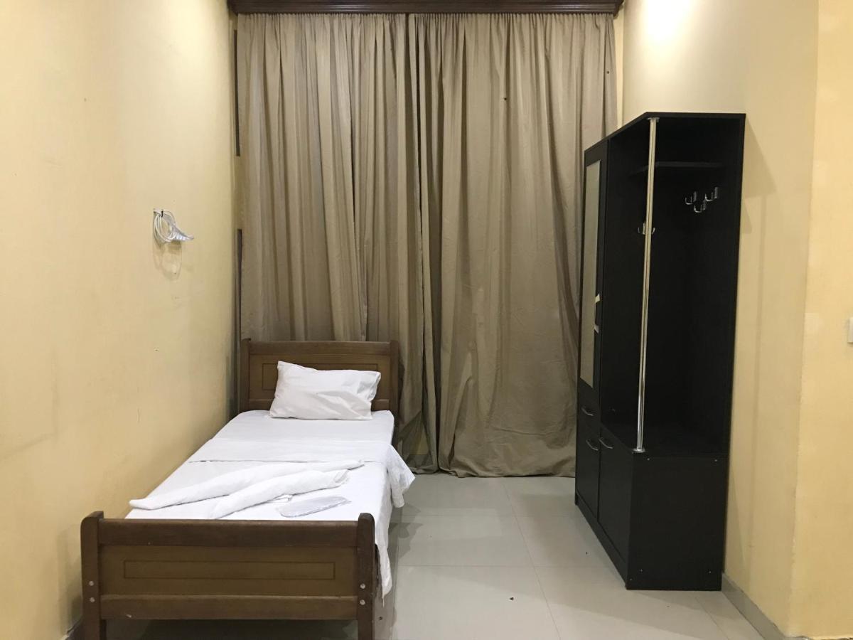 Rostus Hotell Tbilisi Exteriör bild